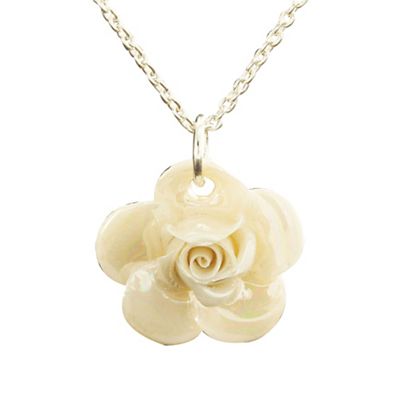 Ivory rose necklace